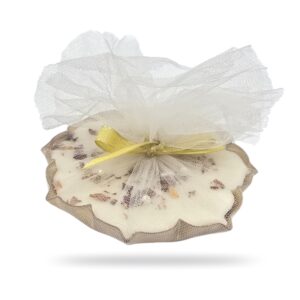 https://arcoiris.in/wp-content/uploads/2025/07/Lotus-Shape-scented-candle-4.png