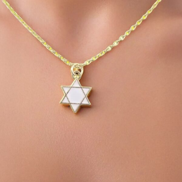 Star Pendant Necklace - Image 3