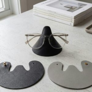 Vegan Leather Snap Button Spectacle stand